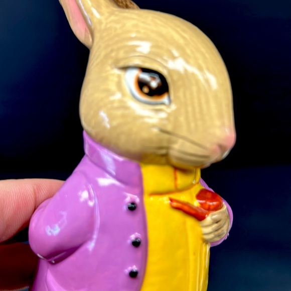 Vintage anthropomorphic hand painted Mr&Mrs.Rabbit figurines - Picture 6 of 10